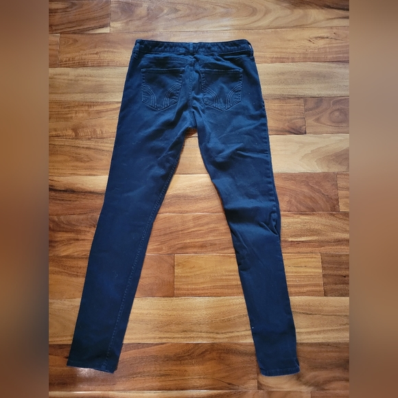 Navy Blue Holister Jean's - Picture 2 of 3